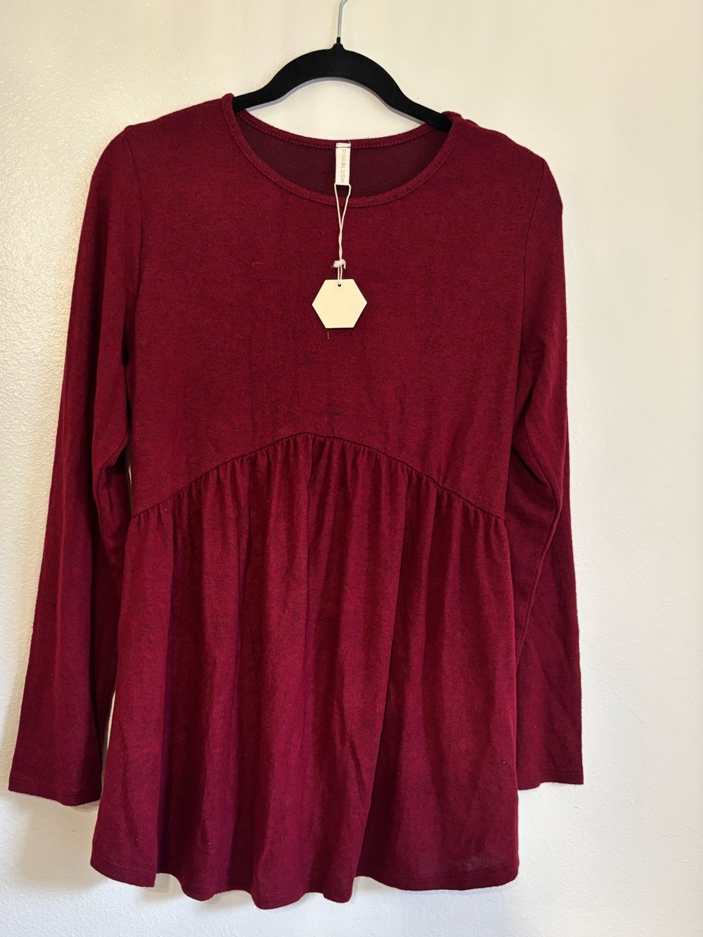 NWT PinkBlush Women’s Burgundy Maternity Babydoll Top Medium Long Sleeve